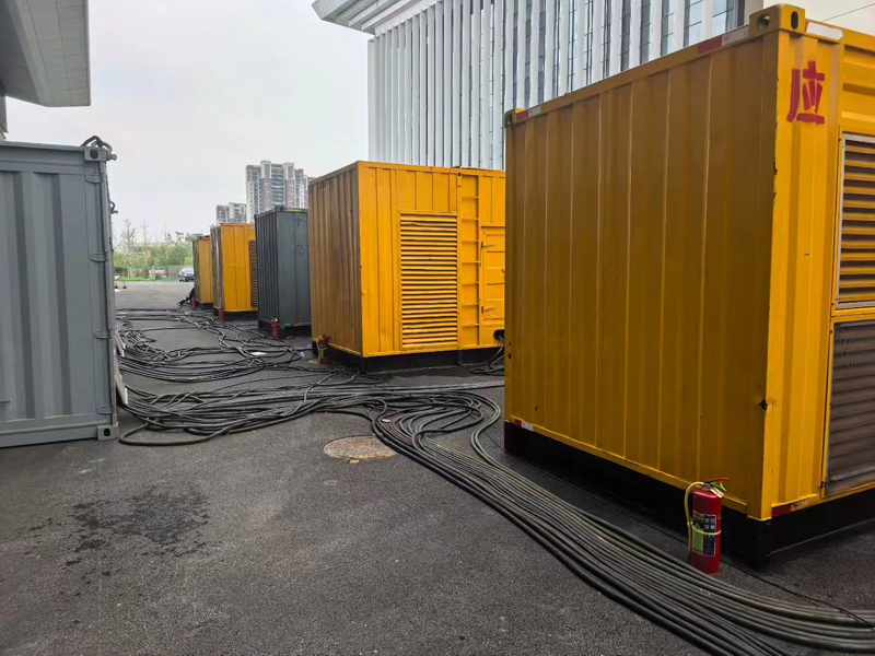 大同不同季节柴油发电机组保养有哪些注意事项?